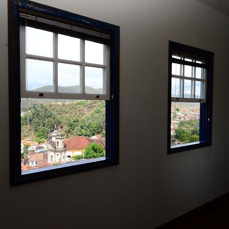 Casa De Hospedagem Dlourdes โอว์โรเปรโต ภายนอก รูปภาพ